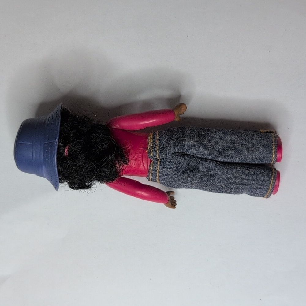 Madame Alexander Cool Cathy Collectable McDonald's doll - Picture 2 of 2